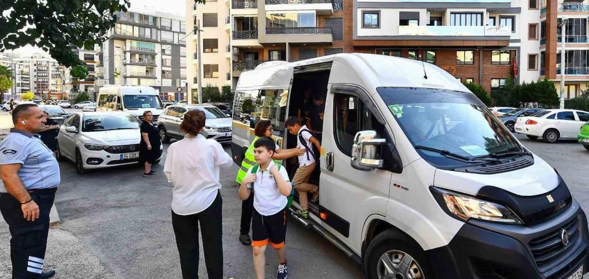İzmir’de Öğrenci Servis Ücretleri Belli Oldu