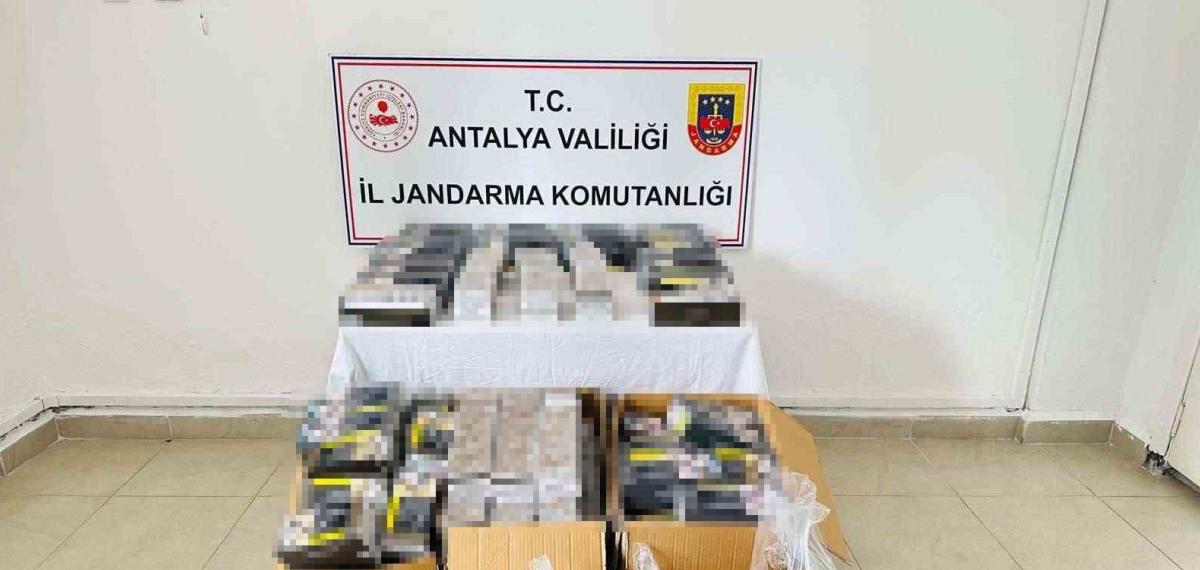 Jandarma Bir Haftada 643 Aranan Şüpheliyi Yakaladı