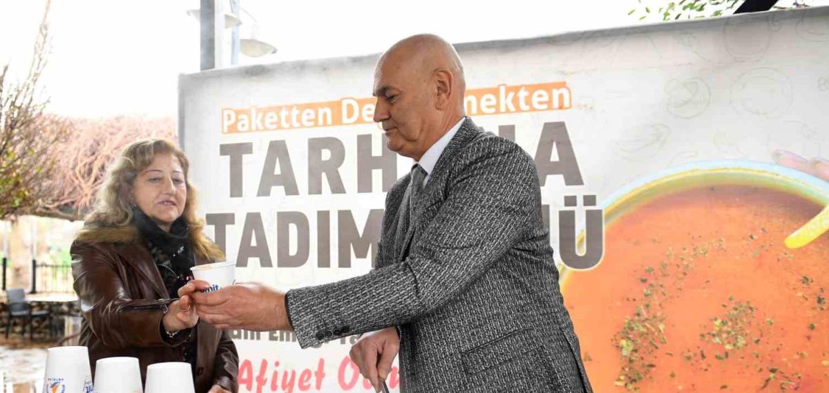 Kadın Kooperatiflerinden Tarhana İkramı