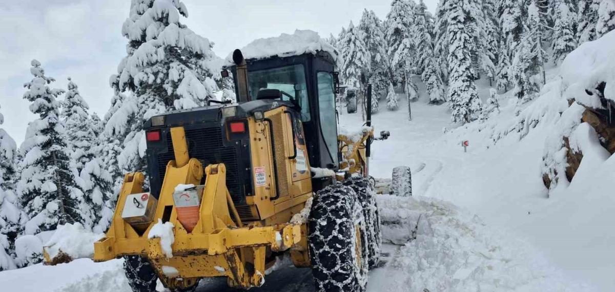 Kahramanmaraş İlçelerinde Kar Temizliği