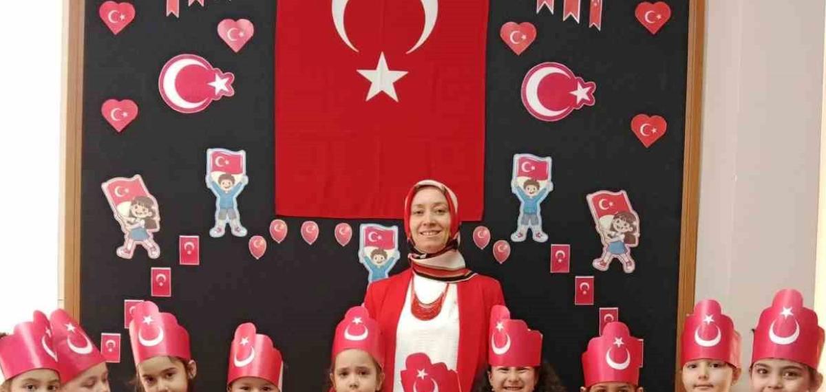 Karabük Belediyesi Kamer’de Miniklere Bayrak Bilinci Aşılandı