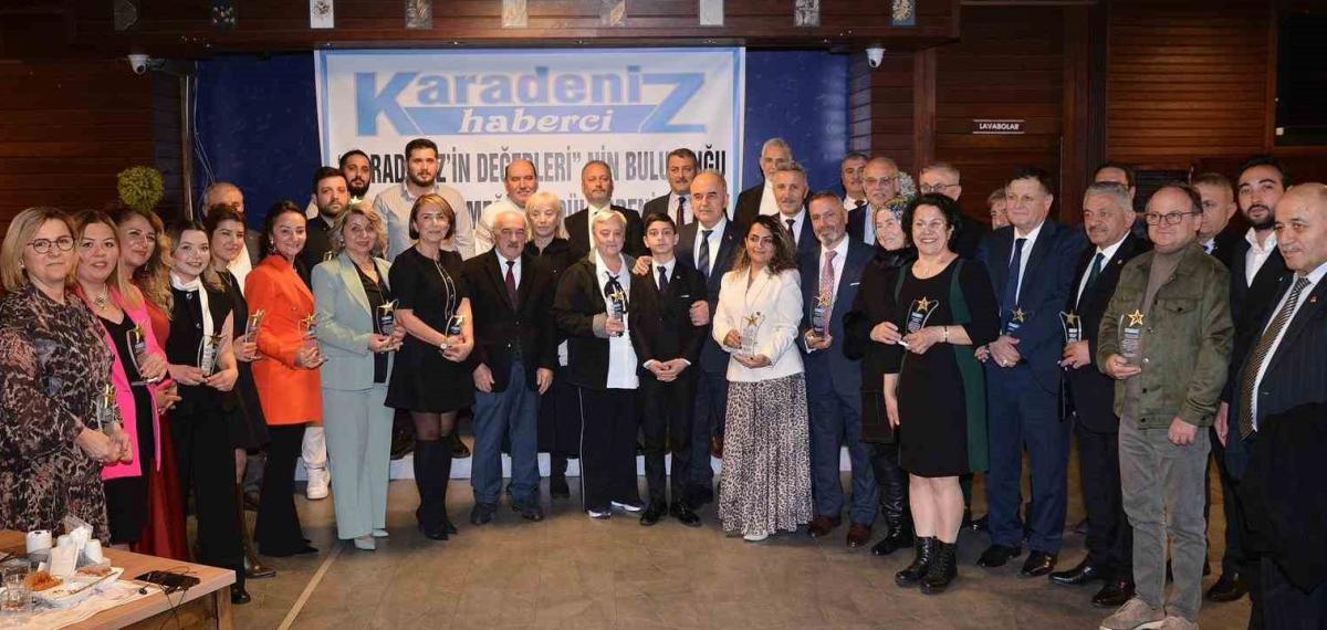 Karadeniz’de ’Yılın Değerleri’ Ödüllerini Aldı