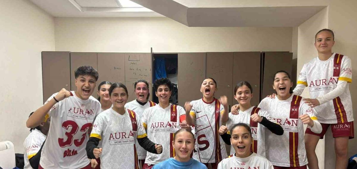 Kayseri Kadın Fk Farklı Kazandı