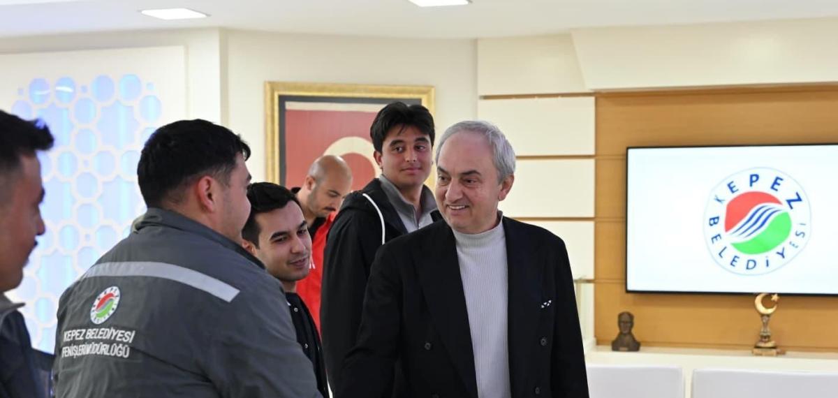 Kocagöz’den Belediyedeki Sezonluk İşçilere Daimi İş Müjdesi