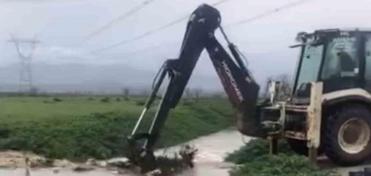 Küçük Menderes Nehri Taştı, Bayındır’da Ova Köylerinde Ekinler ve Yollar Zarar Gördü