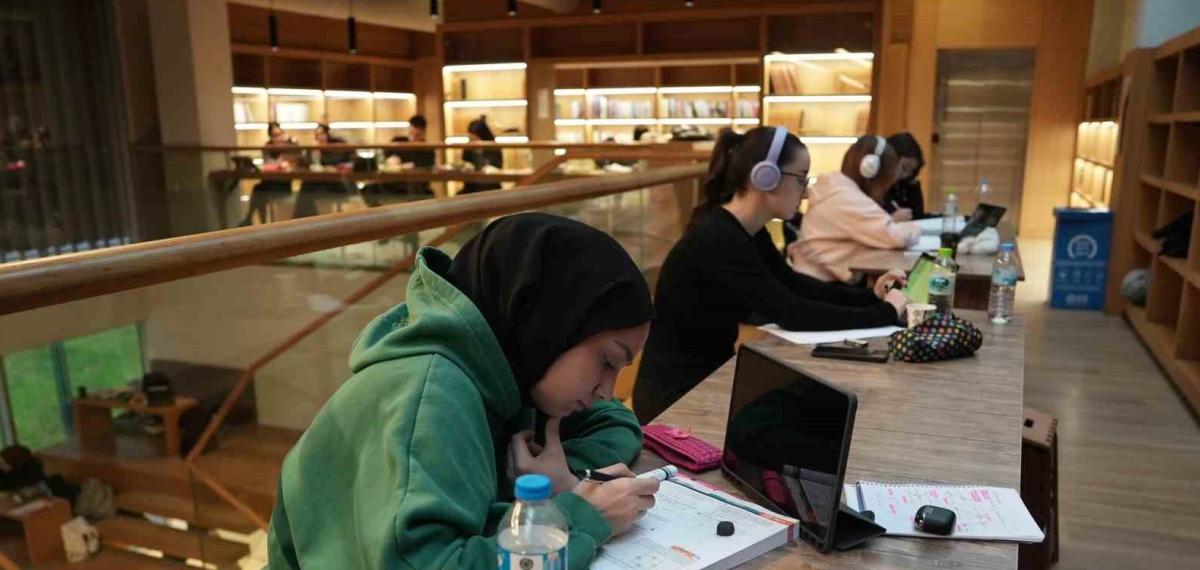 Kütüphaneler Sahura Kadar Açık Olacak