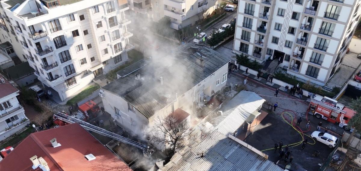 Maltepe’de Patlama Sesleri Sonrası Atölye Alevlere Teslim Oldu