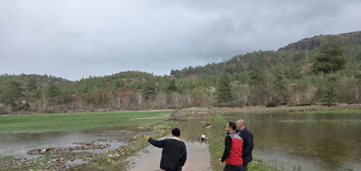 Menteşe’de Sağanak Yağışların Ardından Tarım Arazilerinde Hasar Tespit Çalışmaları Başladı