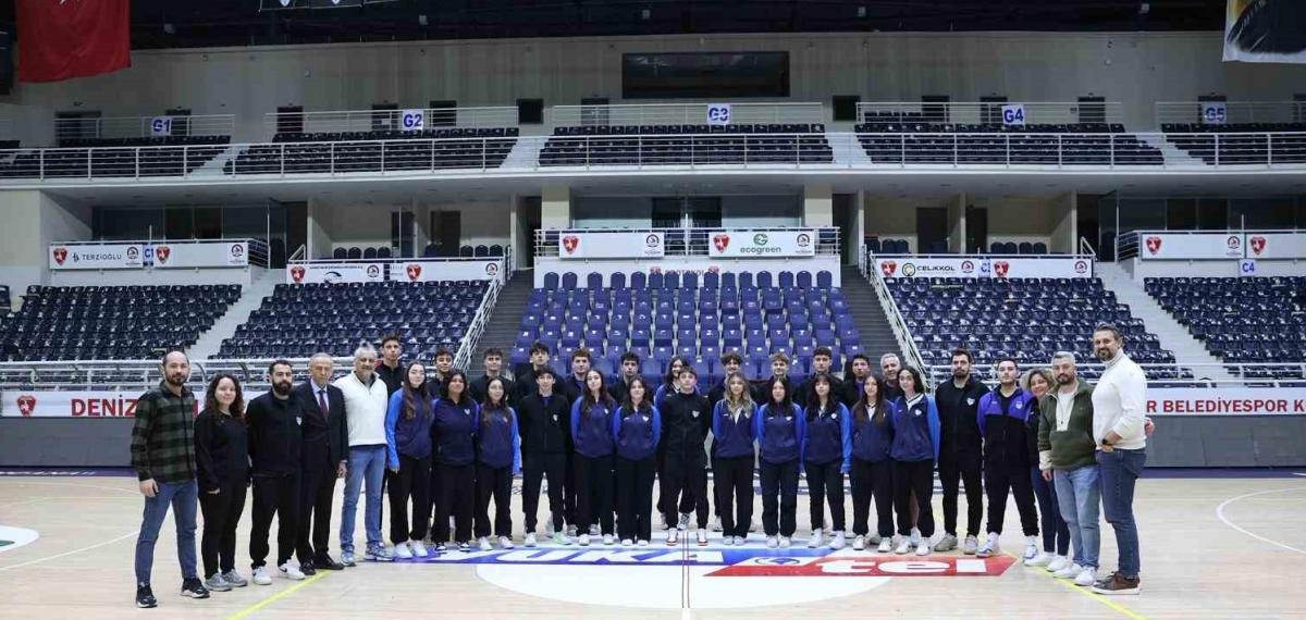 Merkezefendi Belediyesi Gençlik ve Spor Kulübü’nde Şampiyona Heyecanı Yaşanıyor