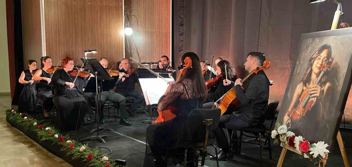 Mersin’de Kazada Hayatını Kaybeden Keman Sanatçısı Laçin Akyol Unutulmadı