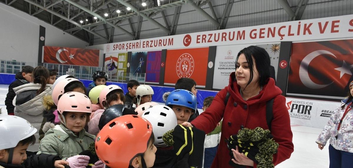 Minik Yüreklere ‘His’ten  Bere Desteği