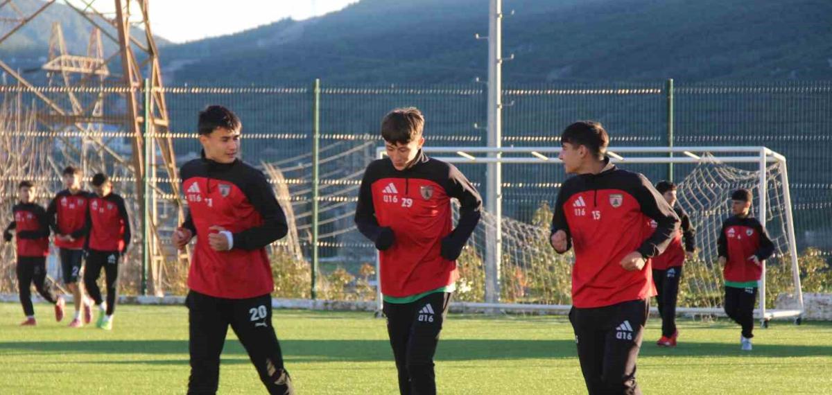 Muğlaspor Futbol Akademisi Geleceğin Yıldızlarını Yetiştiriyor