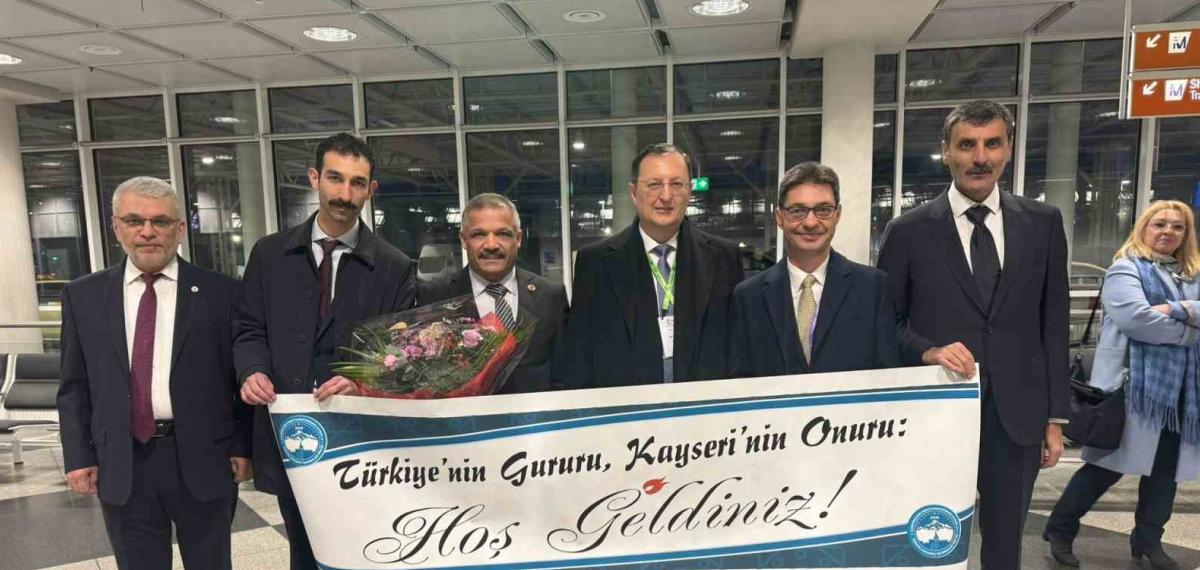 Münih’te Türk Heyetine Akib’ten Coşkulu Karşılama: Hulusi Akar’a Büyük İlgi