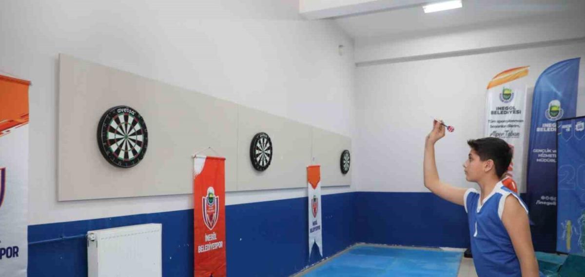 Öğrenciler Dart Turnuvasında Kıyasıya Mücadele Etti