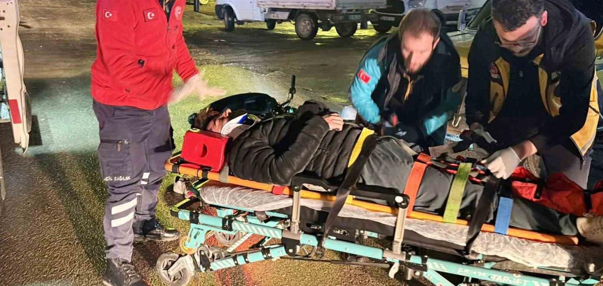Otomobilin Çarpıp Kaçtığı Motosiklet Sürücüsü Yaralandı