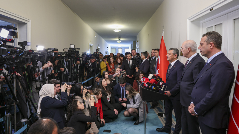 CHP Lideri Özgür Özel’den Uzlaşı Mesajı: “6. ve 7. Maddeler Gecikmeden Hayata Geçirilmeli”