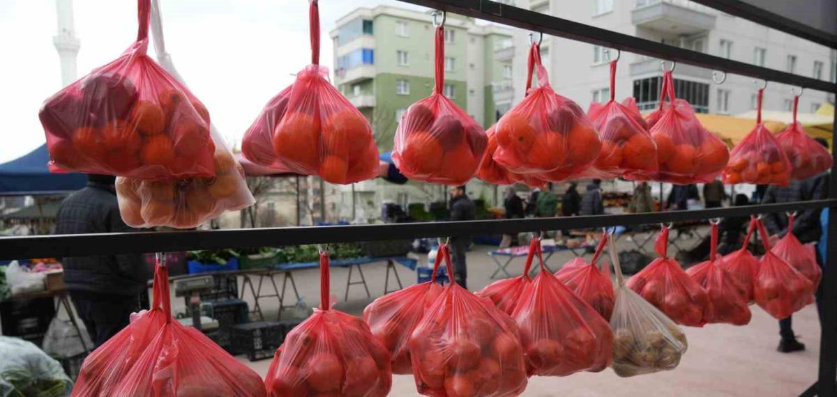 Pazardan Askıya, Askıdan Sofraya Uzanan Dayanışma