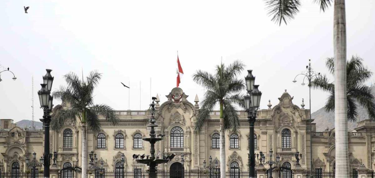 Peru Kongresi, Devlet Başkanı Jeri’yi Görevden Aldı