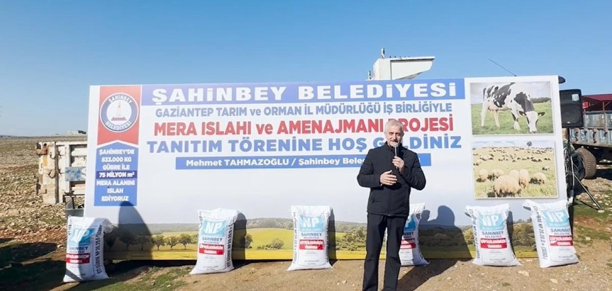 Şahinbey Belediyesi 75 Milyon Metrekarelik Mera Alanını Gübreledi