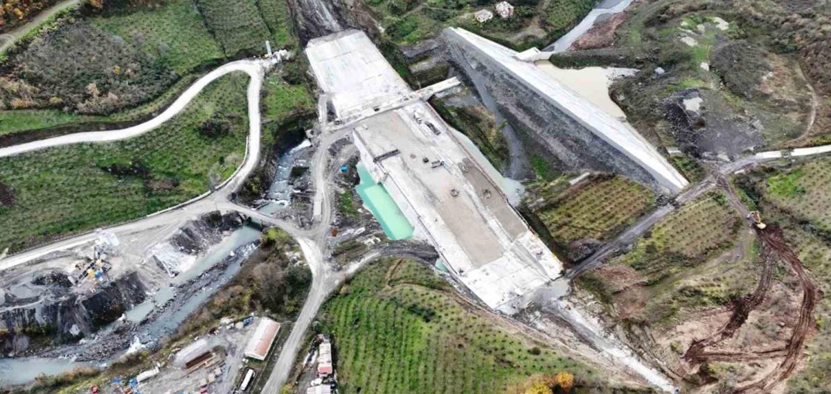 Salıpazarı Barajı İnşaatının Yüzde 77’si Tamamlandı