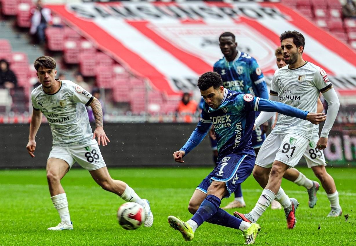 Samsunspor’da Elayis Sevinci