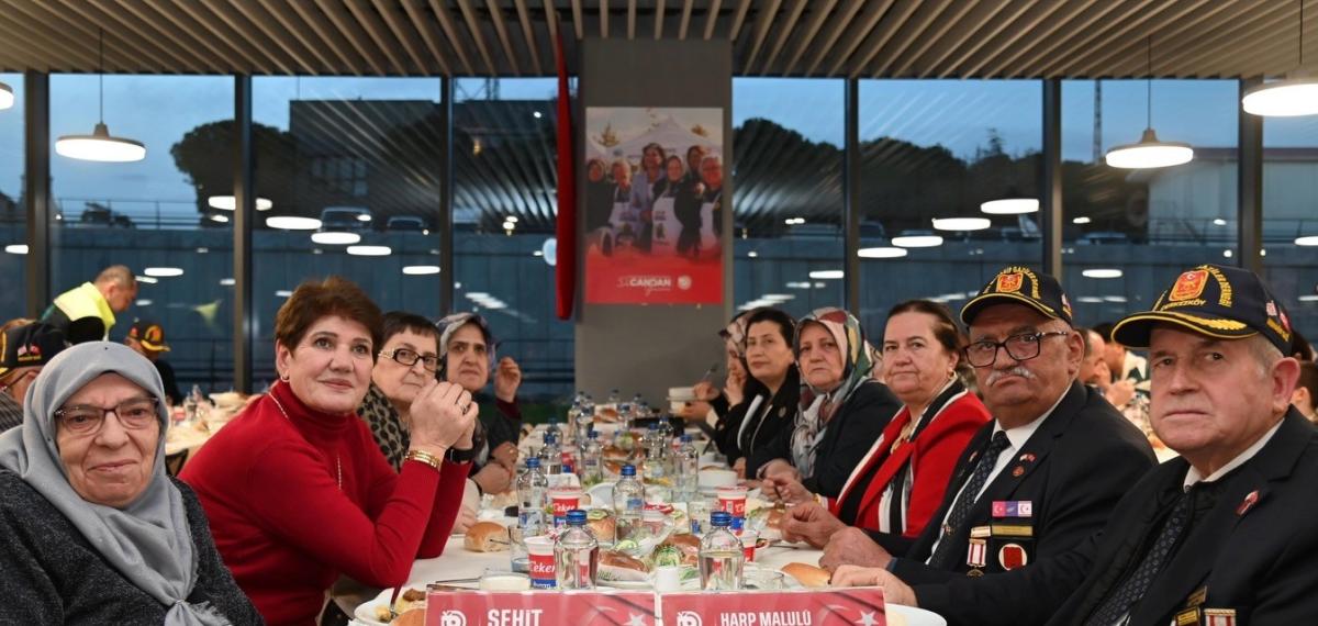 Şehit Aileleri ve Gaziler İftarda Buluştu