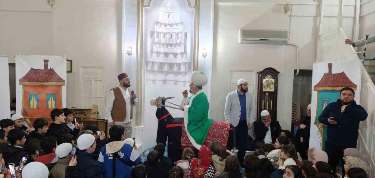 Şehzadeler’de Çocuklara Özel Teravih Gecesi