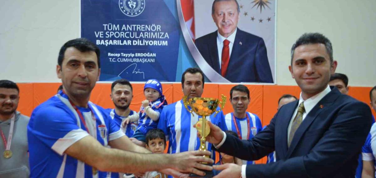 Selendi Kaymakamlık Kupası, Belediye Spor’un Oldu
