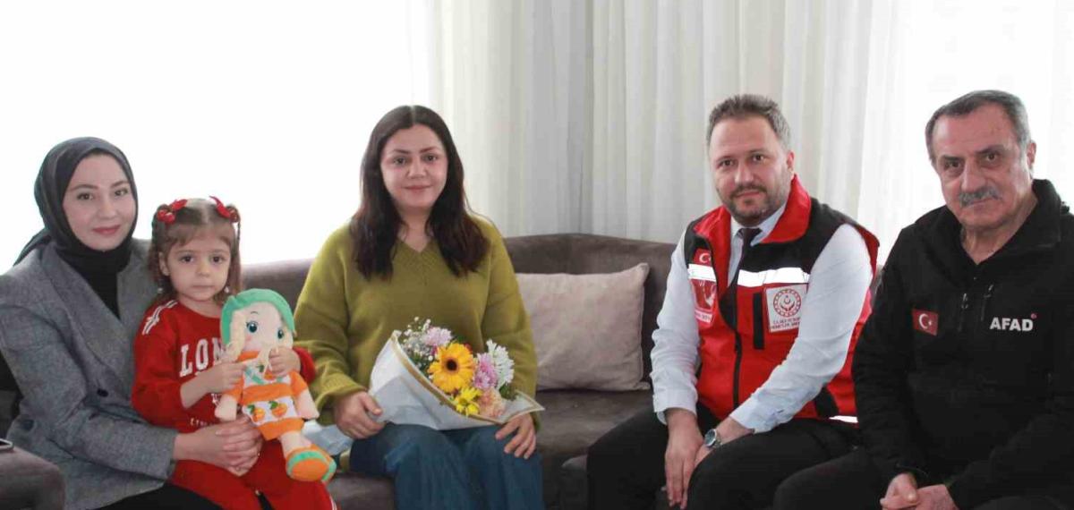 Siirt’te Depremzede Ailelere Ziyaret