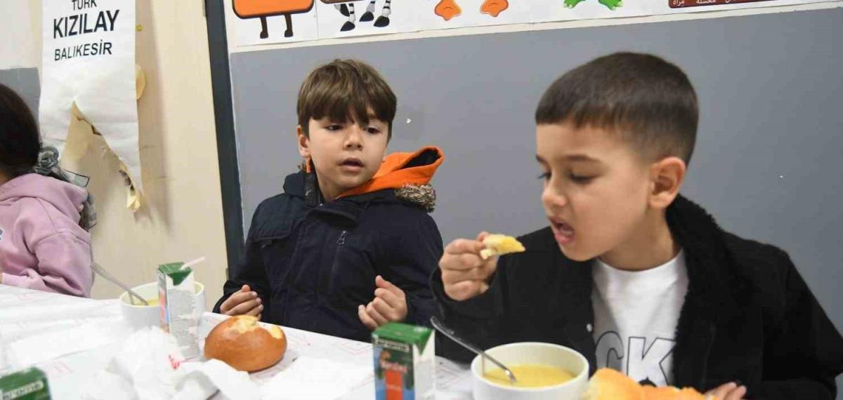 Sındırgı’da Geleneksel Çocuk İftarı Gerçekleşti