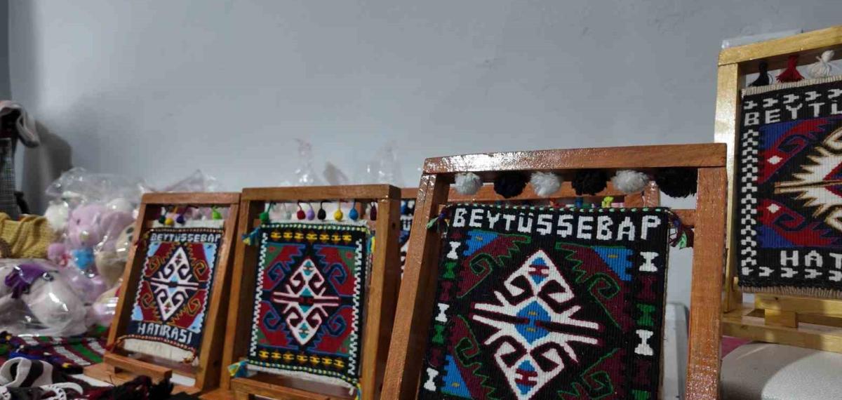 Şırnaklı Kadınların Kış Sergisine Yoğun İlgi