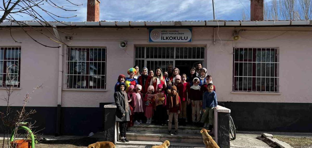 “Sobada Çay, Sevgide İlmek” Projesi Minik Yürekleri Isıttı