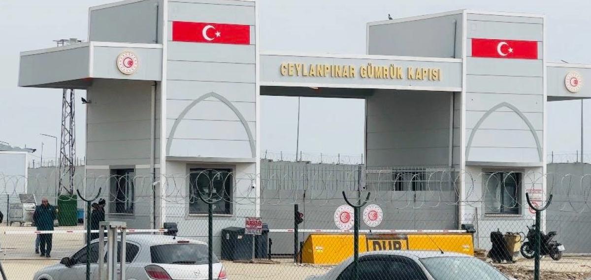 STK Temsilcileri Kapatılacak Gümrük Kapıları İçin Sınırda Toplandı