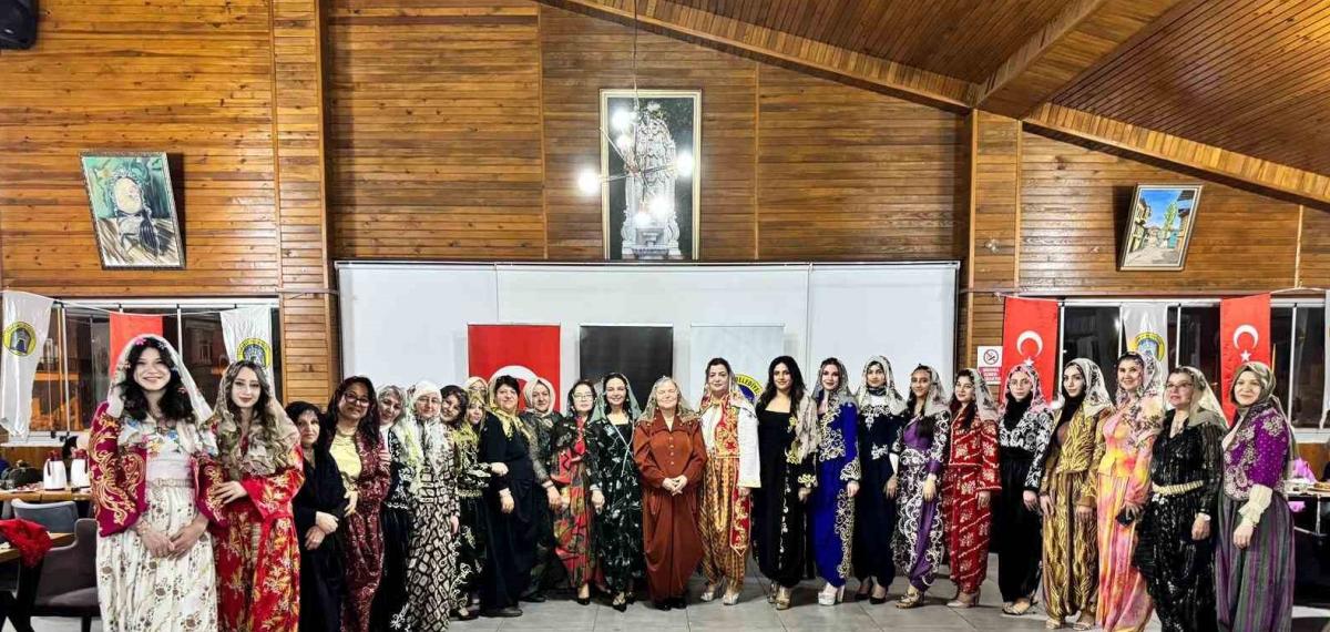 Tavşanlı’da Kıyafetlerle Yöresel Kültür Rüzgarı