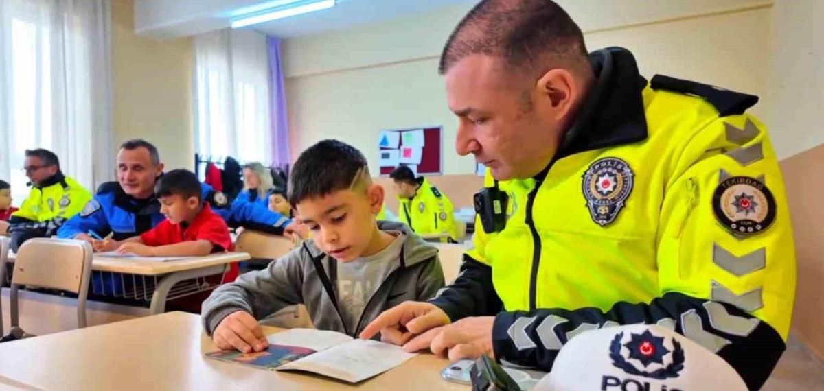 Tekirdağ Emniyeti Sahada: Annelerle, Gençlerle ve Öğrencilerle Buluştu