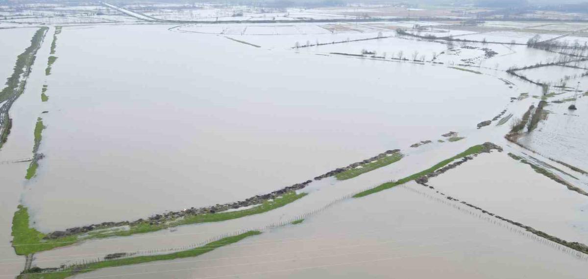 Terme’de Ovada Su Taşkını, Yüksekte Kar Esareti