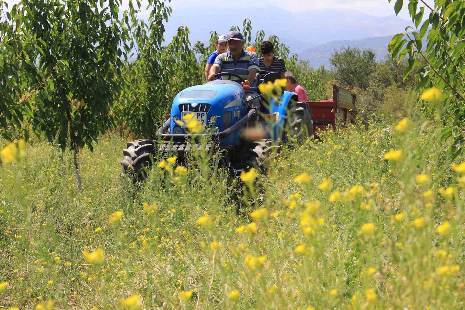 Traktörde “50 Binler Kulübü”Ne 2 Şehir Daha Katıldı