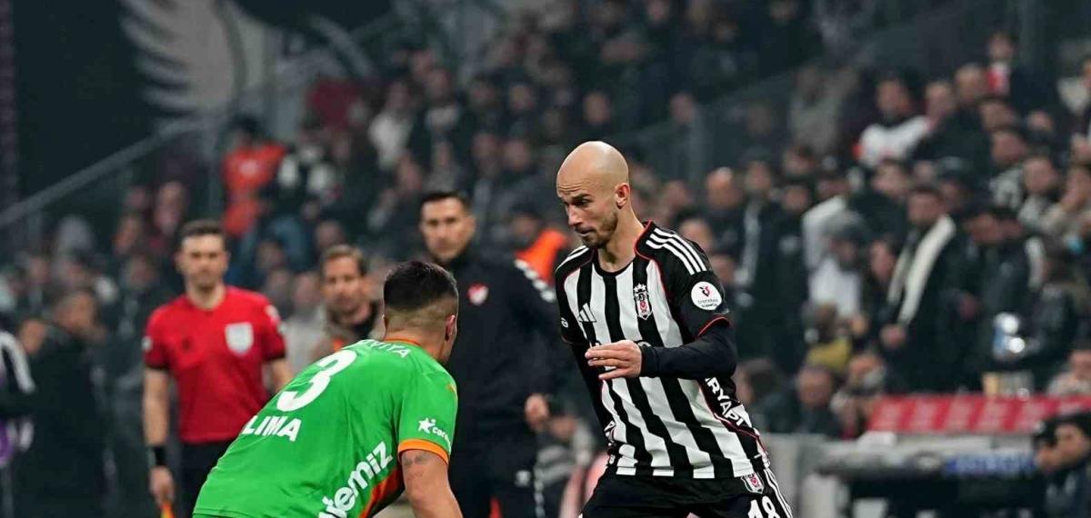 Trendyol Süper Lig: Beşiktaş: 2 – Corendon Alanyaspor: 2
