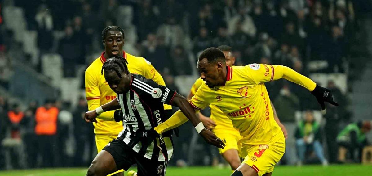 Trendyol Süper Lig: Beşiktaş: 2 – Göztepe: 0 (İlk Yarı)