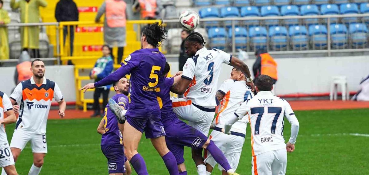 Trendyol Süper Lig: Eyüpspor: 1 – Rams Başakşehir: 2 (Maç Sonucu)
