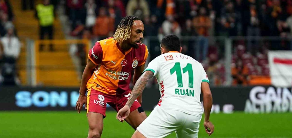 Trendyol Süper Lig: Galatasaray: 1 – Corendon Alanyaspor: 0 (İlk Yarı)