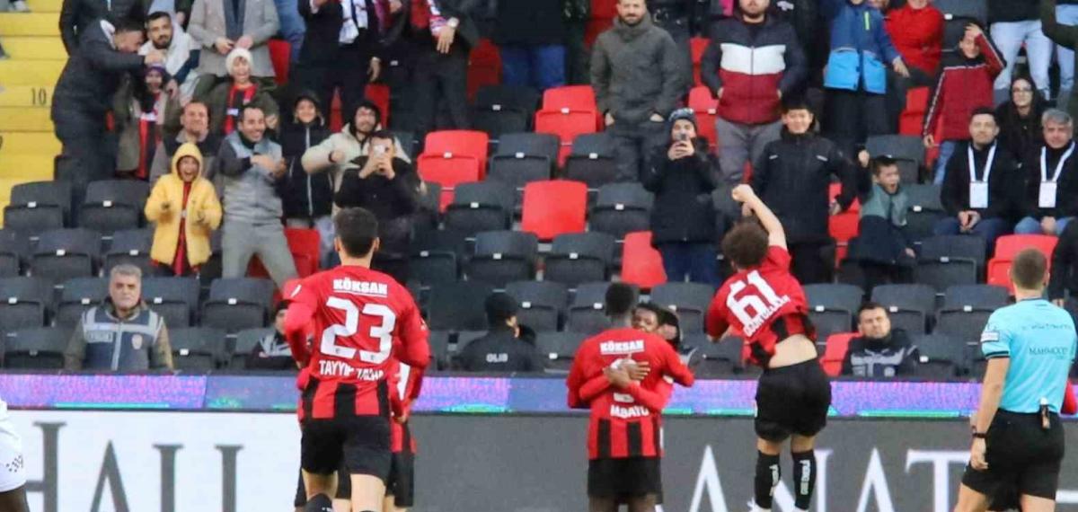 Trendyol Süper Lig: Gaziantep Fk: 1 – Trabzonspor: 2 (İlk Yarı)