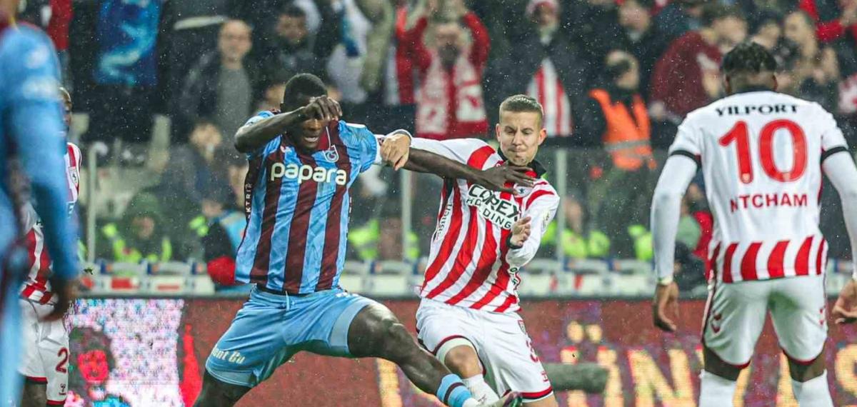 Trendyol Süper Lig: Samsunspor: 0 – Trabzonspor: 1 (İlk Yarı)