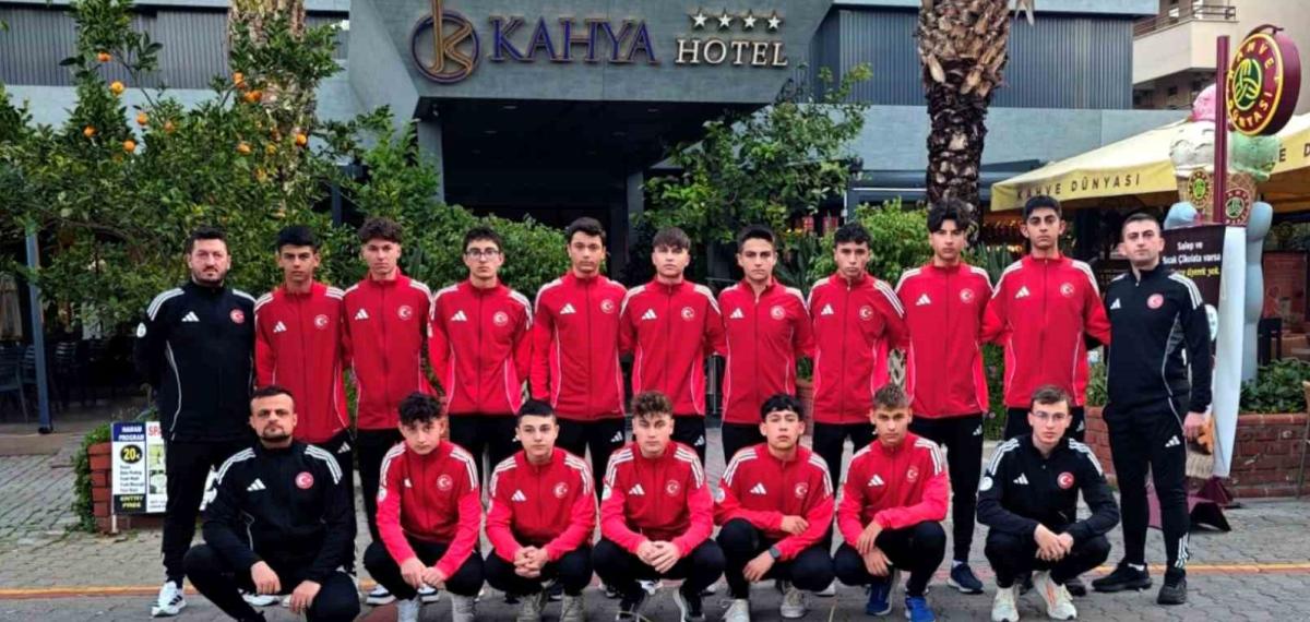 U17 Erkekler Yol Bisikleti Milli Takımı, Alanya’da Hazırlanacak