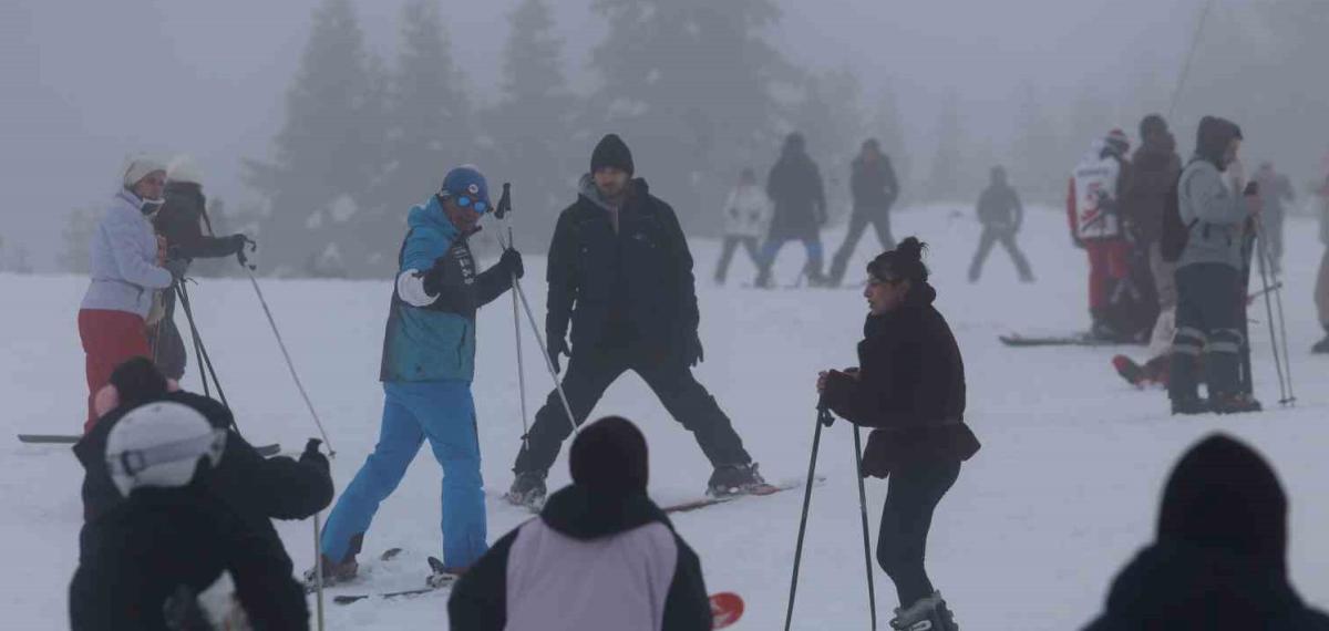 Uludağ’da Rekor Yoğunluk: 47 Bin Araç Giriş Yaptı