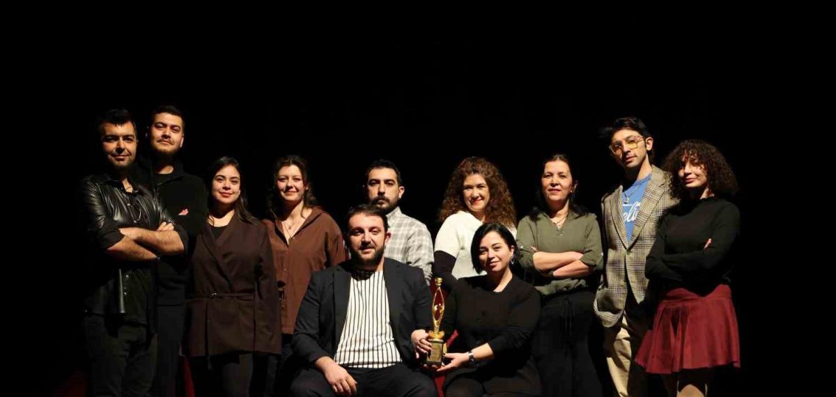 Uluslararası Çocuk Tiyatrosu Ödülü Merkezefendi’nin Oldu