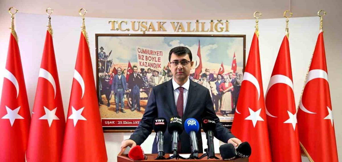 Uşak’ın Yeni Valisi Serdar Kartal Görevine Başladı