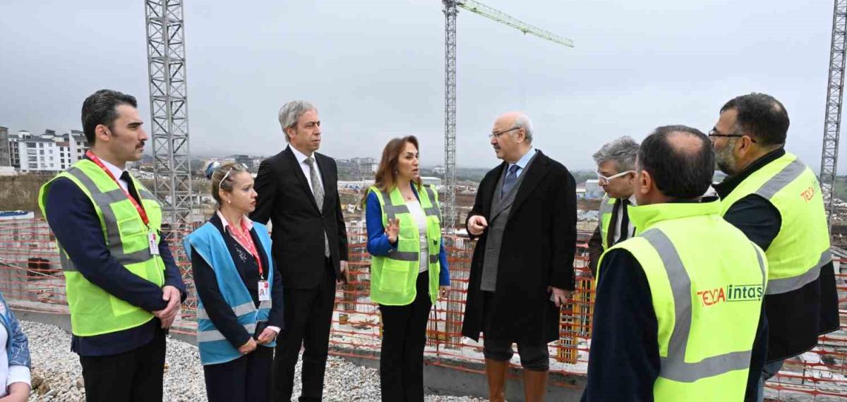 Vali Köşger, Denizli Acil Durum Hastanesi İnşaatının Son Durumu Hakkında Bilgi Aldı
