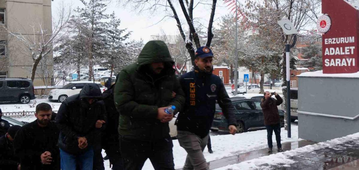 Yasal Araç Kiralama Web Sitesi Kurarak Vatandaşları Dolandırdılar