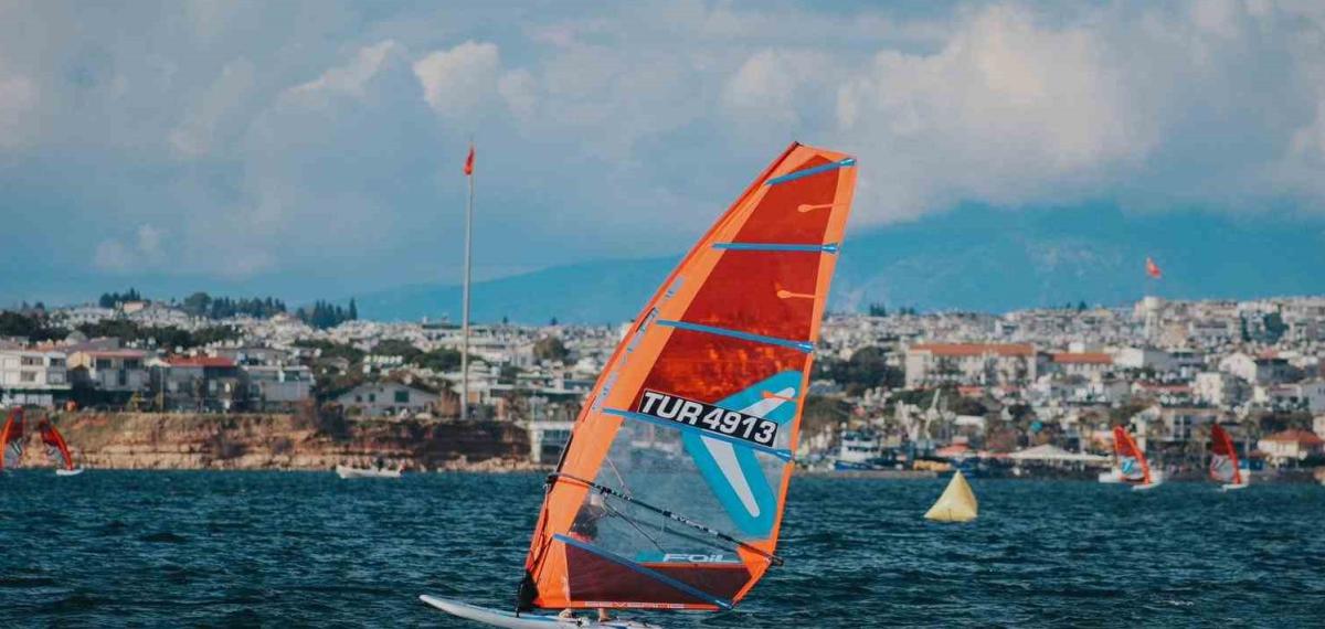 Yelken Şampiyonası, Didim Belediyesi’nin Ev Sahipliğinde Başladı
